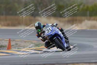 media/Jan-15-2023-SoCal Trackdays (Sun) [[c1237a034a]]/Turn 3 (1115am)/